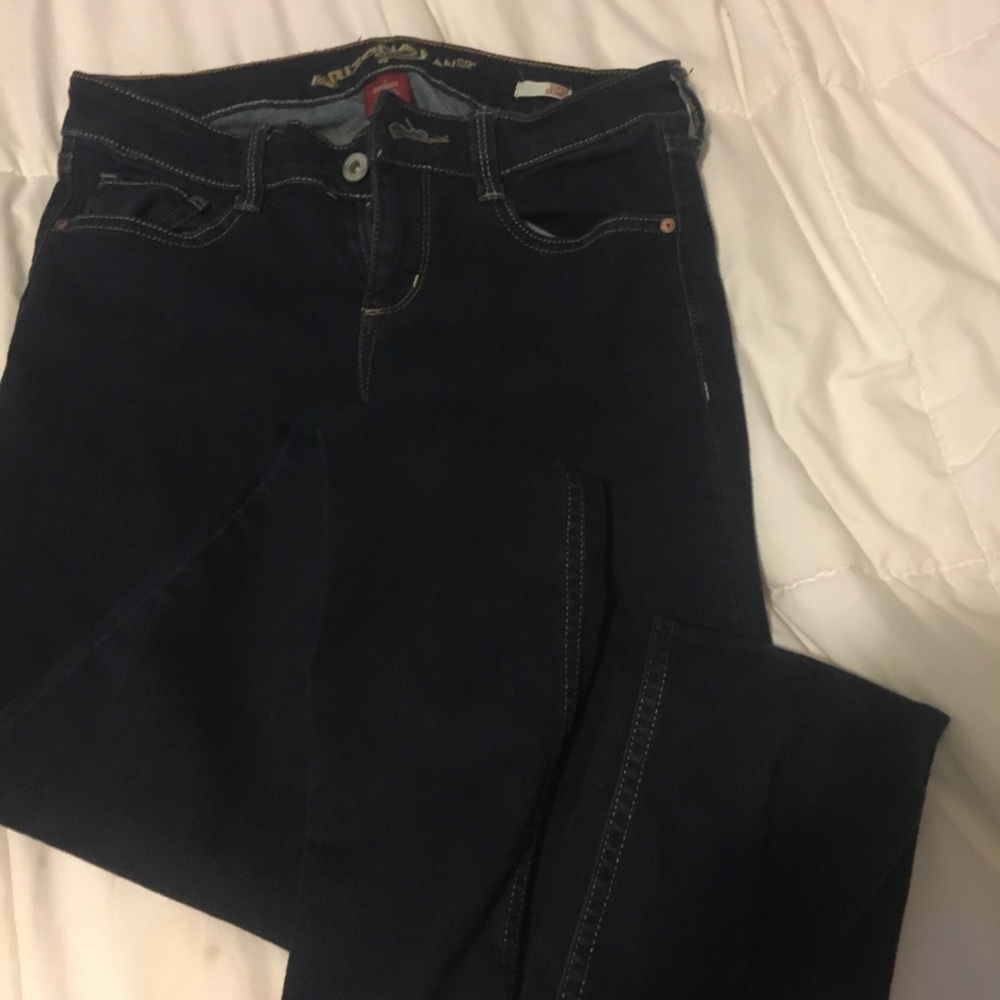 Jeans - Picture 1 of 3
